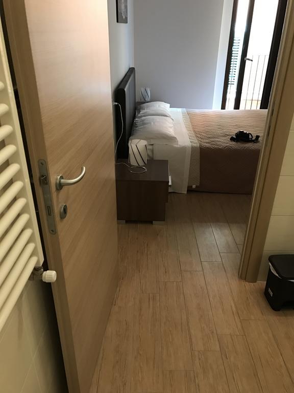 Mario Al Borgo Hotel San Benedetto del Tronto Ngoại thất bức ảnh